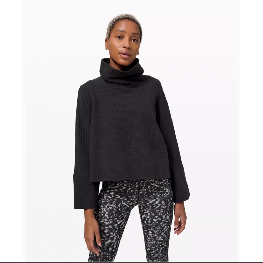 Lululemon Retreat Yourself Pullover – Heathered Gray High Neck‎